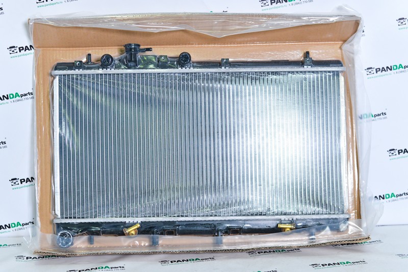 Радиатор двигателя Subaru Legacy BHE EZ30D