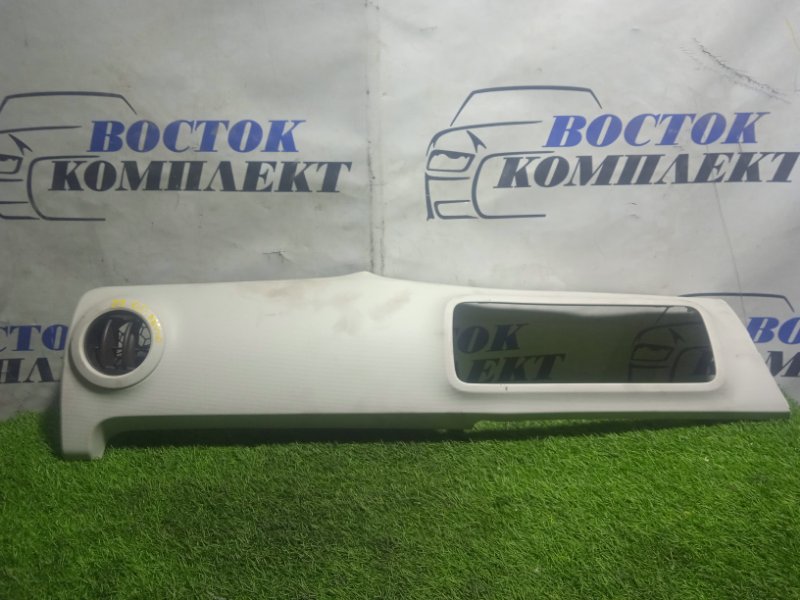 Накладка на торпедо Toyota Passo KGC30