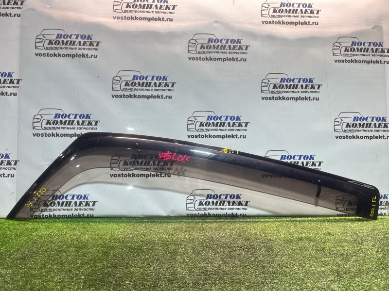 Ветровик Toyota Porte 2010 NNP10 2NZ-FE перед лев