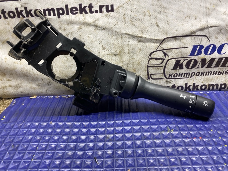 Переключатель подрулевой Toyota Spade NCP145 1NZ-FE