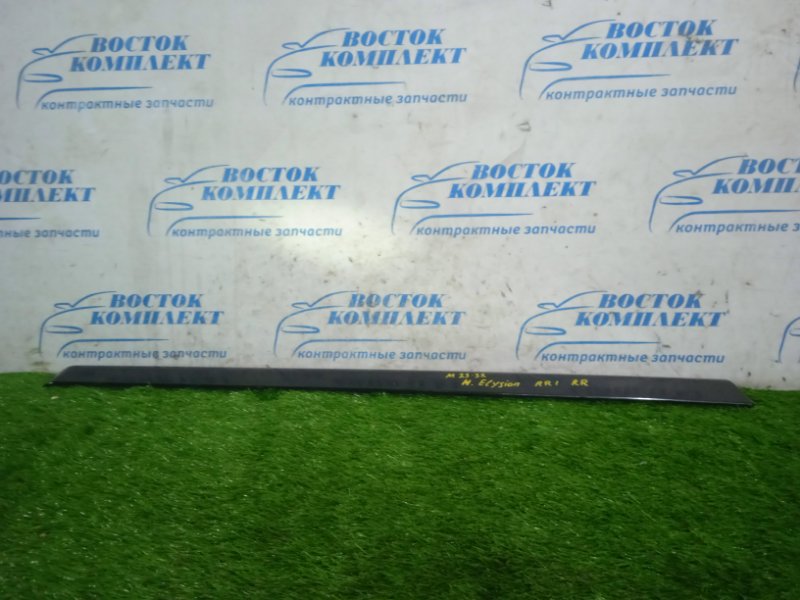 Ветровик Honda Elysion RR1 K24A зад прав