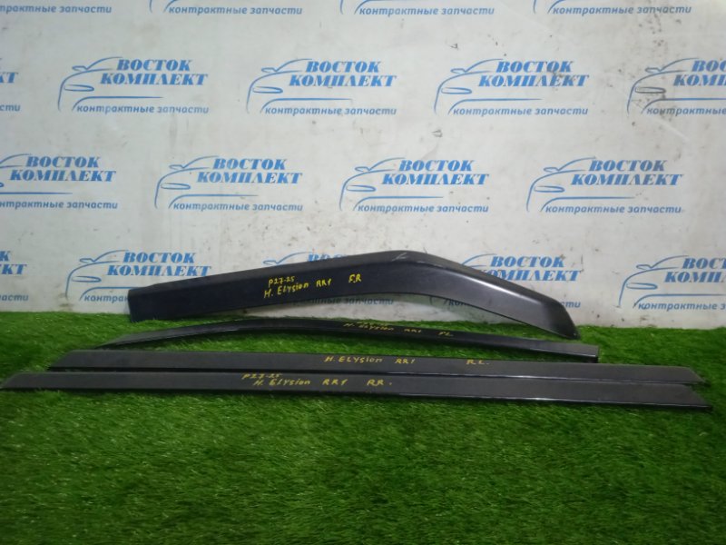 Ветровик Honda Elysion 2007 RR1 K24A