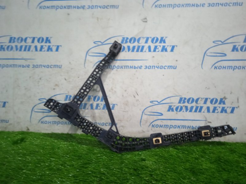 Клипса бампера Honda Insight 2010 ZE2 LDA зад прав