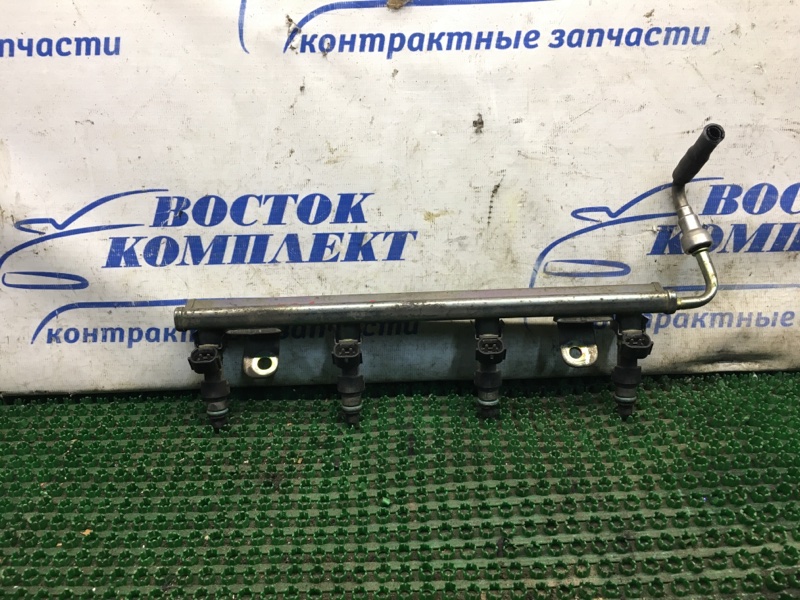 Форсунка топливная Nissan X-TRAIL NT31 MR20DE