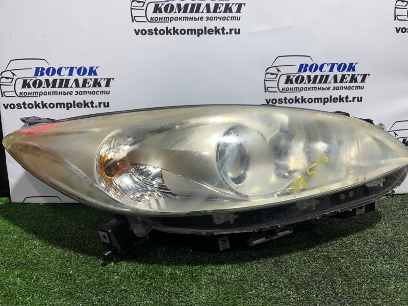 Фара Mazda Premacy CWFFW PE-VPS перед прав