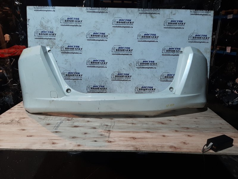 Бампер Honda Freed GB3 L15A зад