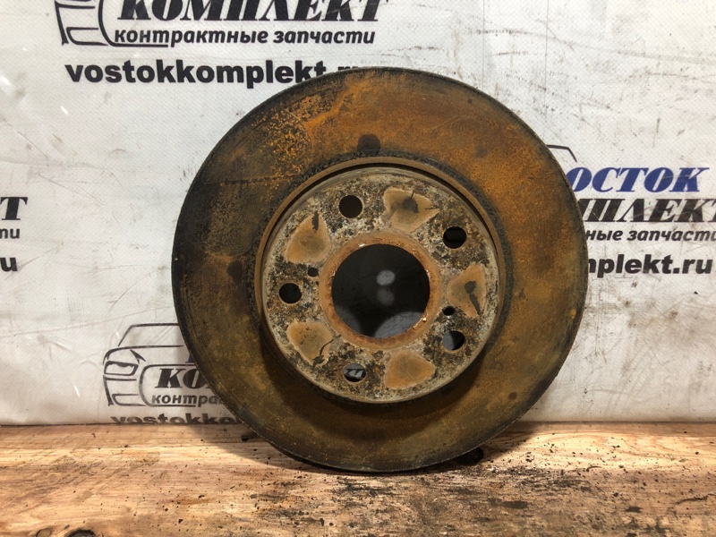 Диск тормозной Toyota Isis 2007 ANM15W 1AZ-FSE перед