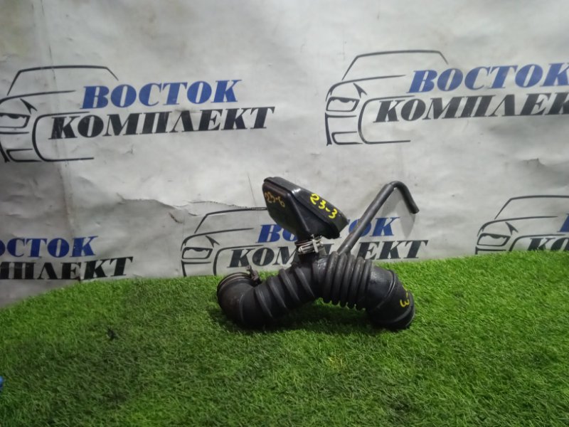 Патрубок воздушного фильтра Mitsubishi Colt Plus 2004 Z23W 4A91