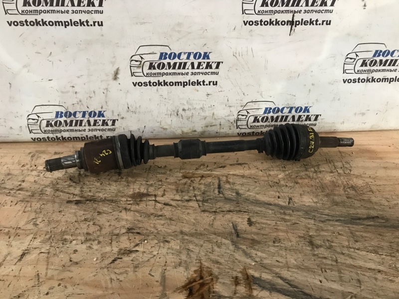 Привод Nissan Cube 2004 BZ11 CR14DE перед лев