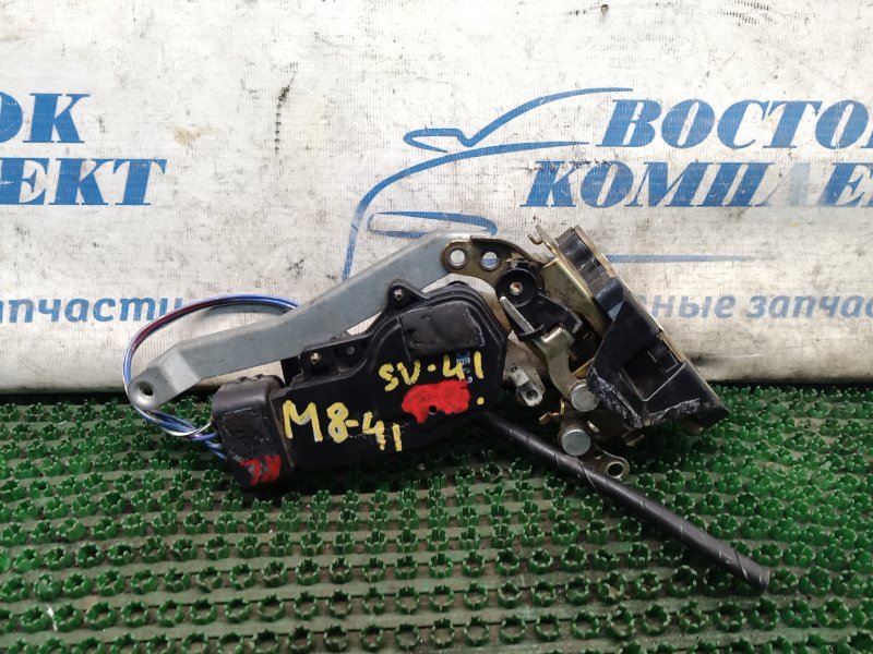 Замок дверной Toyota Vista SV41 3S-FE зад прав