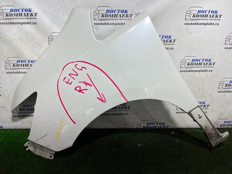 Крыло Nissan Serena 2008 C25 MR20DE перед лев