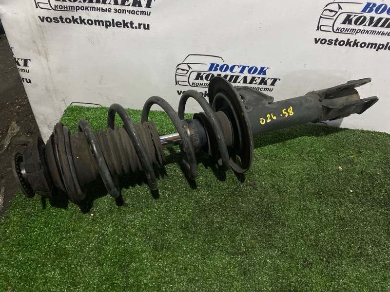 Стойка подвески Toyota Vitz 2008 KSP90 1KR-FE перед прав
