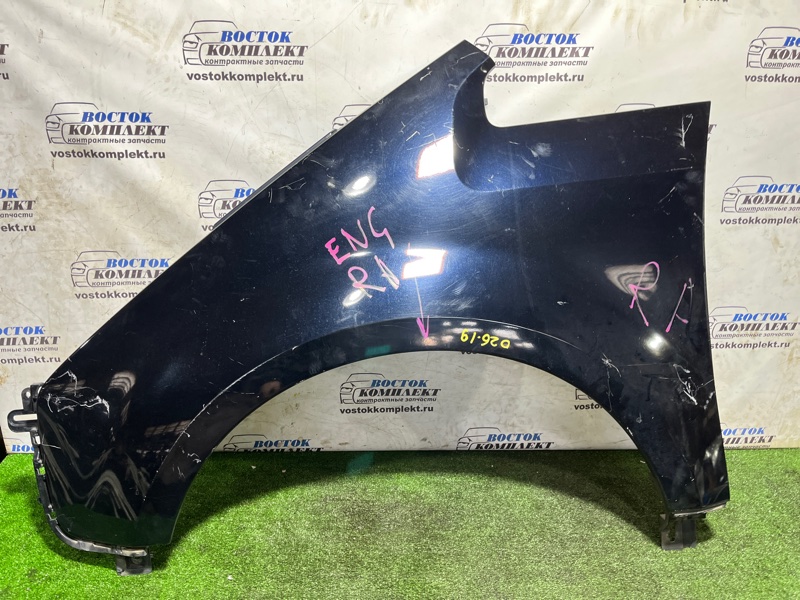 Крыло Mitsubishi Delica D:5 2008 CV5W 4B12 перед лев