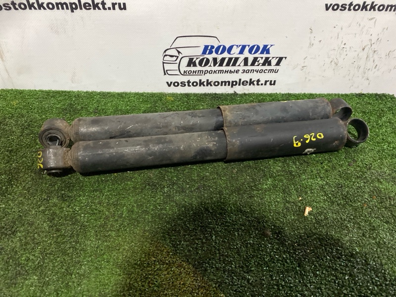 Амортизатор подвески Nissan AD VY11 QG13DE зад