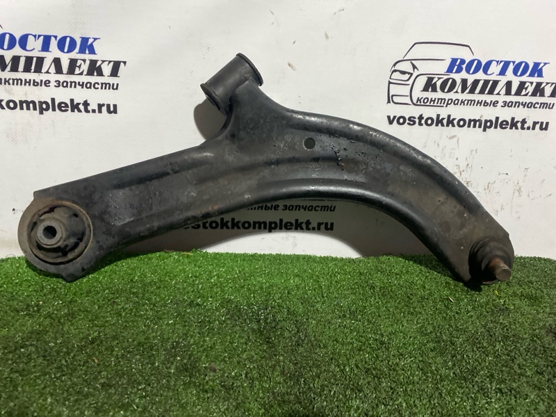 Рычаг подвески Nissan Cube 2008 BZ11 CR14DE перед прав