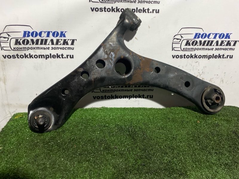 Рычаг подвески Toyota Voxy 2007 AZR60 1AZ-FSE перед лев