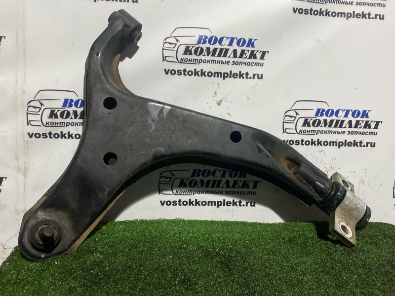 Рычаг подвески Nissan Elgrand 2002 NE51 VQ35DE перед лев
