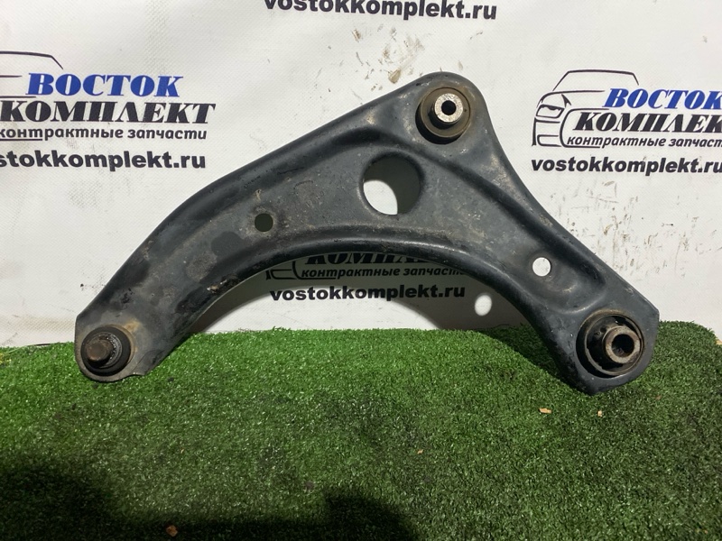 Рычаг подвески Nissan March 2011 K13 HR12DE перед лев