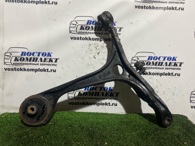 Рычаг подвески Honda Odyssey 2007 RB2 K24A перед прав