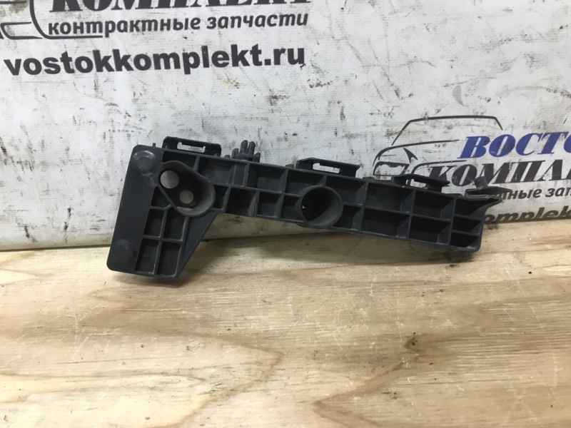 Клипса бампера Suzuki Solio MA15S K12B перед лев