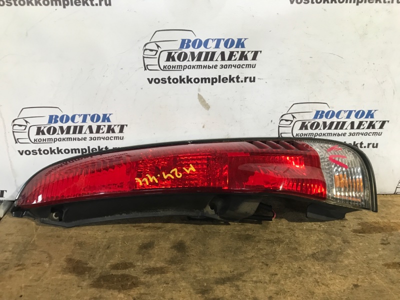 Фонарь стоп-сигнала Daihatsu Terios Kid J111G EF-DEM прав