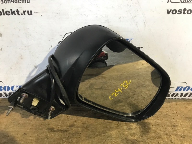 Зеркало боковое Toyota Voxy 2010 ZRR70W 3ZR-FAE прав