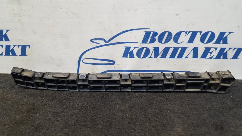 Клипса бампера Honda Stepwgn 2011 RK5 R20A зад прав