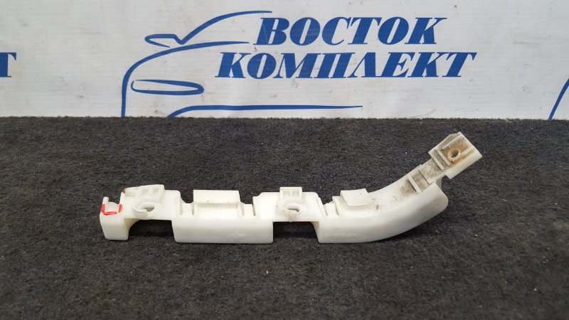 Клипса бампера Suzuki Landy SC25 MR20DE перед лев