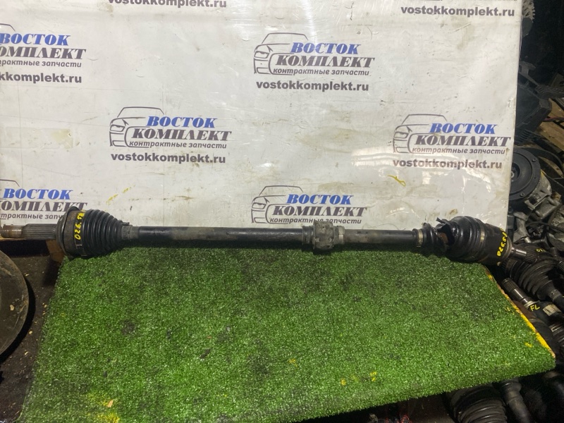 Привод Toyota Vitz 2008 KSP90 1KR-FE перед прав