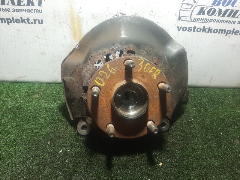 Ступица Toyota Isis 2006 ANM10W 1AZ-FSE перед прав