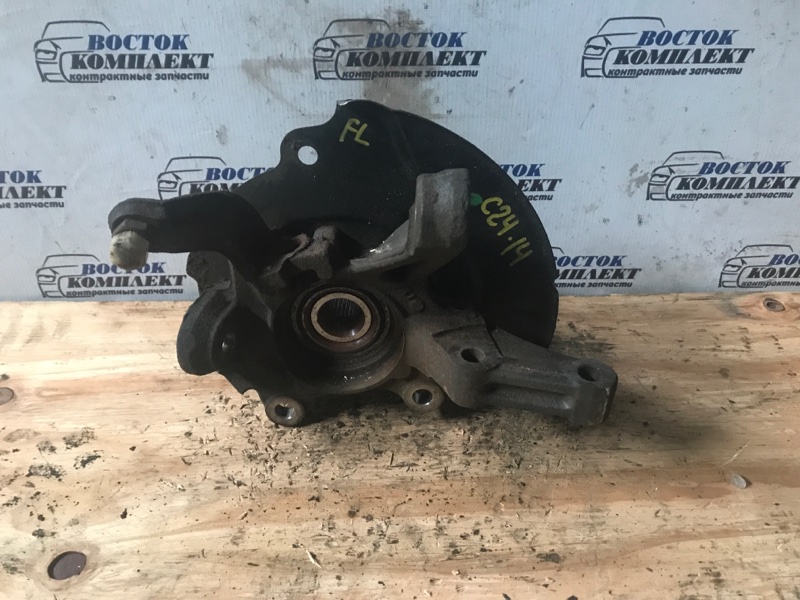 Ступица Nissan Serena 2002 TNC24 QR20DE перед лев