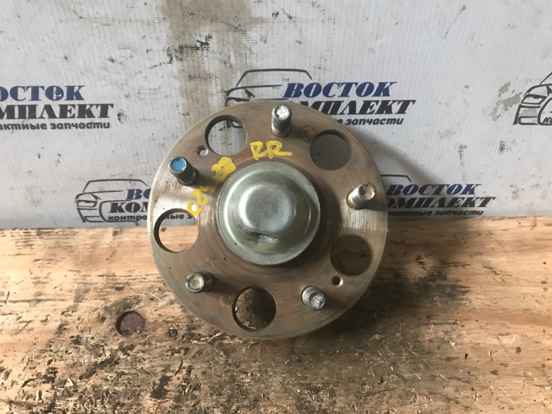 Ступица Honda Edix 2005 BE3 K20A зад прав