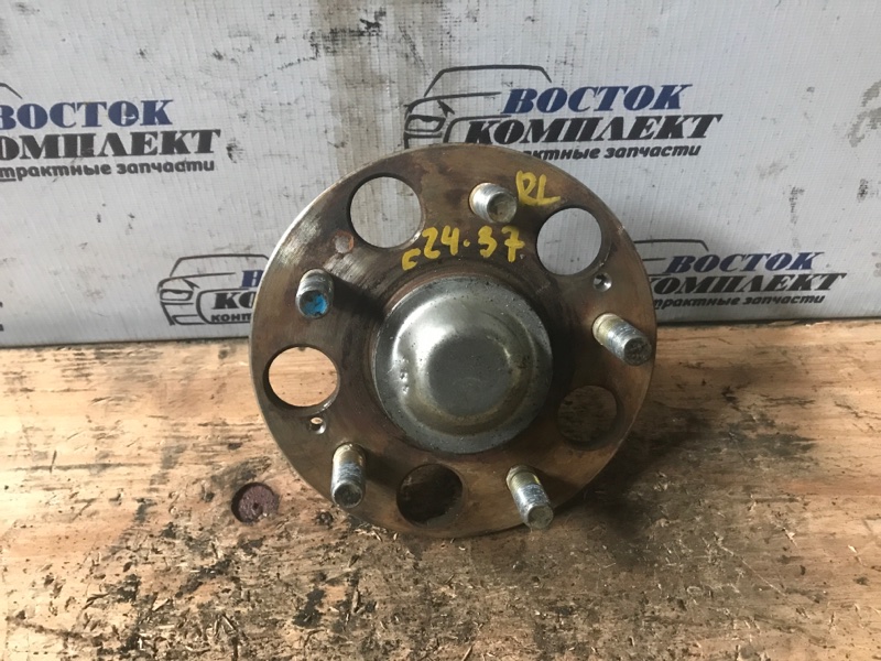 Ступица Honda Edix 2005 BE3 K20A зад лев