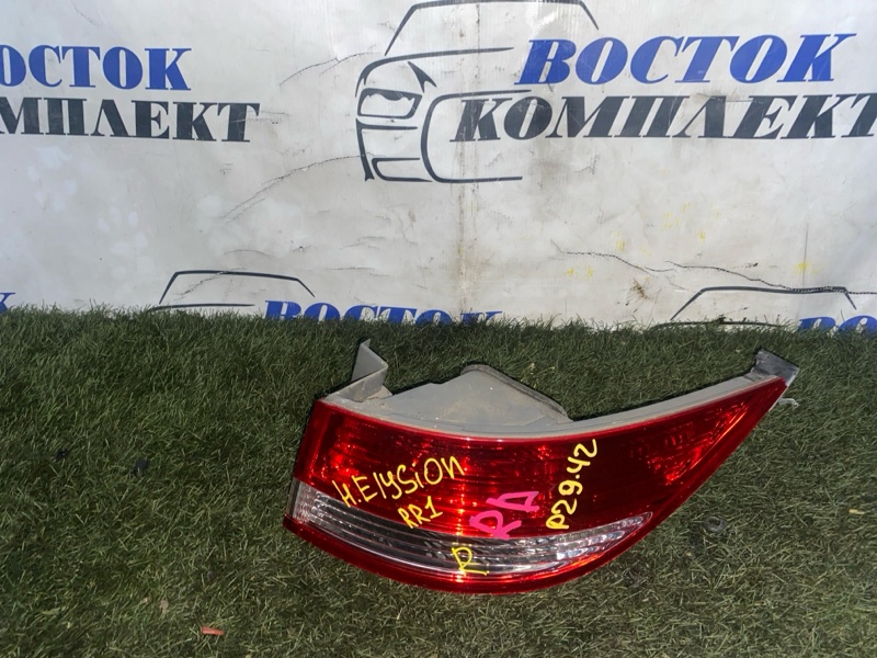Фонарь стоп-сигнала Honda Elysion 2009 RR1 K24A прав