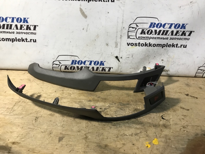 Пластиковые детали салона Toyota Vitz 2009 KSP90 1KR-FE