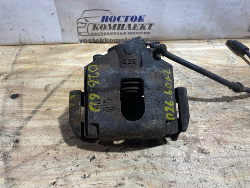 Суппорт Mazda Demio 2006 DY3W ZJ-VE перед лев