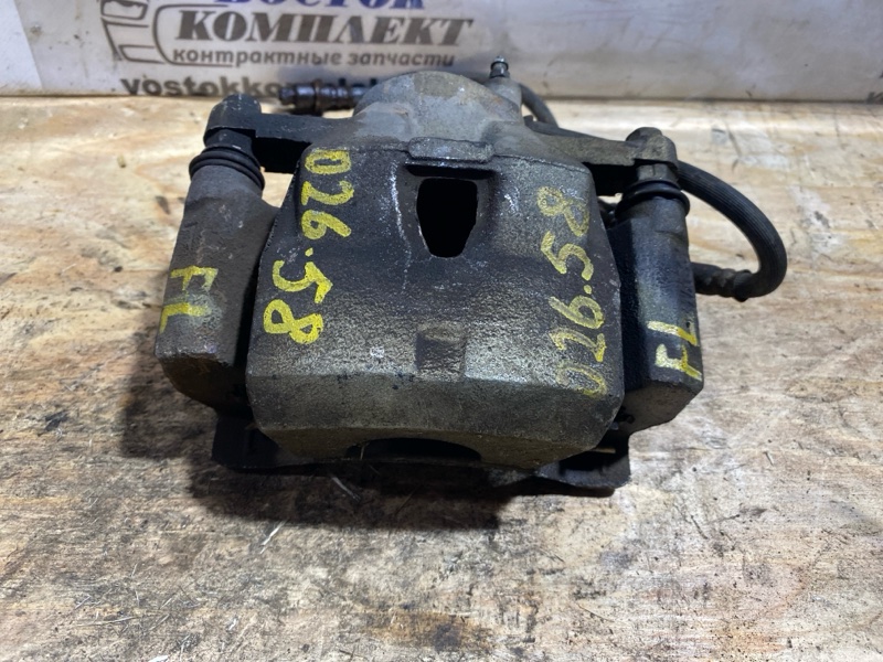 Суппорт Toyota Vitz 2008 KSP90 1KR-FE перед лев