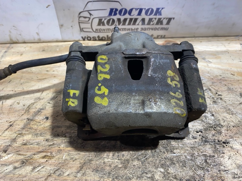 Суппорт Toyota Vitz 2008 KSP90 1KR-FE перед прав