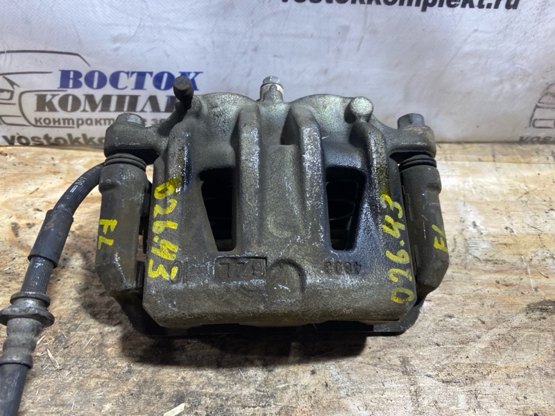 Суппорт Nissan Elgrand 2007 E51 VQ35DE перед лев