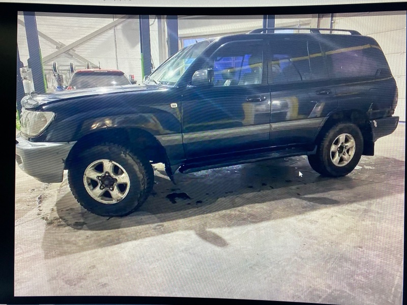 Кузов Toyota Land Cruiser 2003 HDJ100L-GCMRZW 1HD-FTE