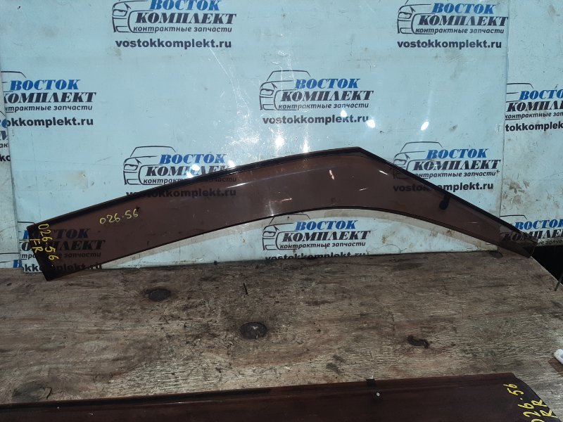 Ветровик Nissan Serena 2011 NC26 MR20DD перед прав