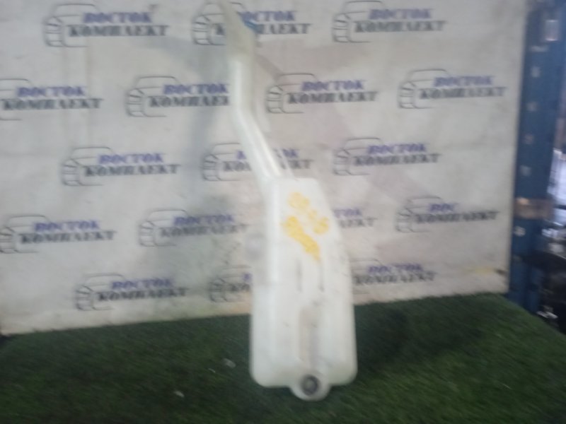 Бачок омывателя Honda Stream 2007 RN7 R18A