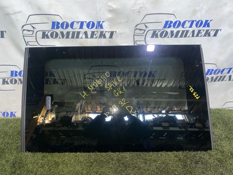 Стекло собачника Honda Mobilio Spike 2006 GK1 L15A прав