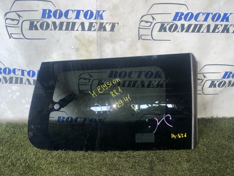 Стекло собачника Honda Elysion 2010 RR1 K24A прав
