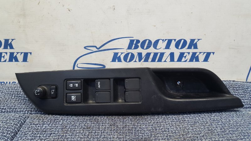 Блок управления стеклоподъемниками Suzuki Swift ZC32S M16A перед прав