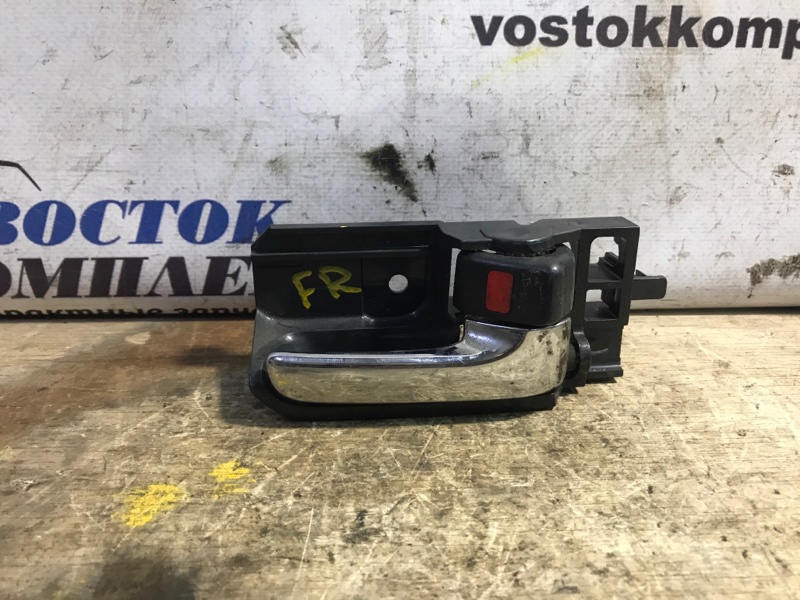 Ручка двери внутренняя Toyota Wish ANE10G 1AZ-FSE перед прав