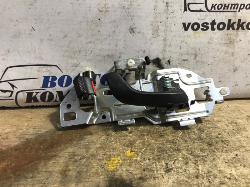 Ручка двери внутренняя Honda Airwave GJ1 L15A перед прав