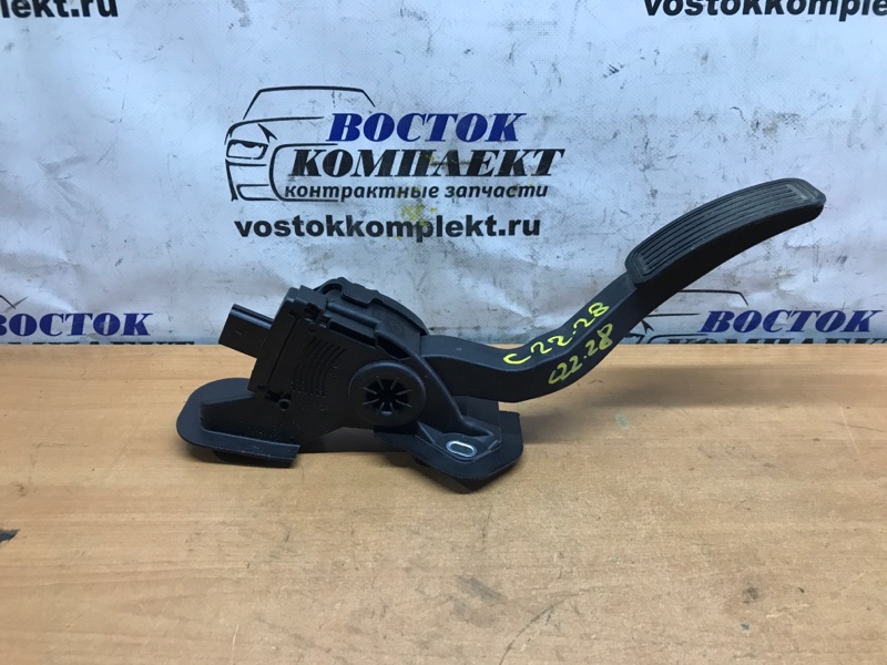 Педаль газа Mazda Atenza 2009 GH5FS L5-VE