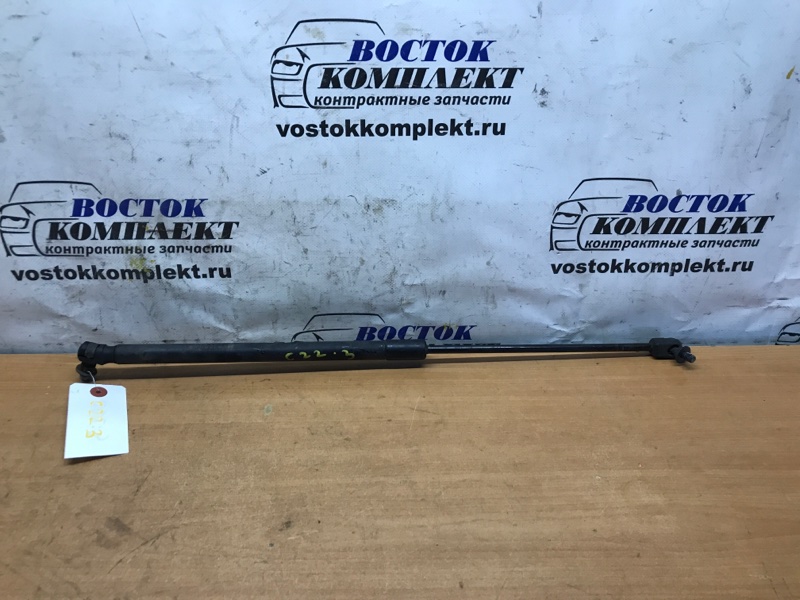 Амортизатор багажника Mazda Axela 2006 BK5P ZY-VE