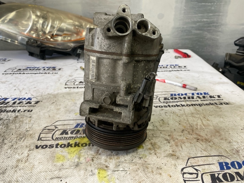 Компрессор кондиционера Nissan Serena C25 MR20DE